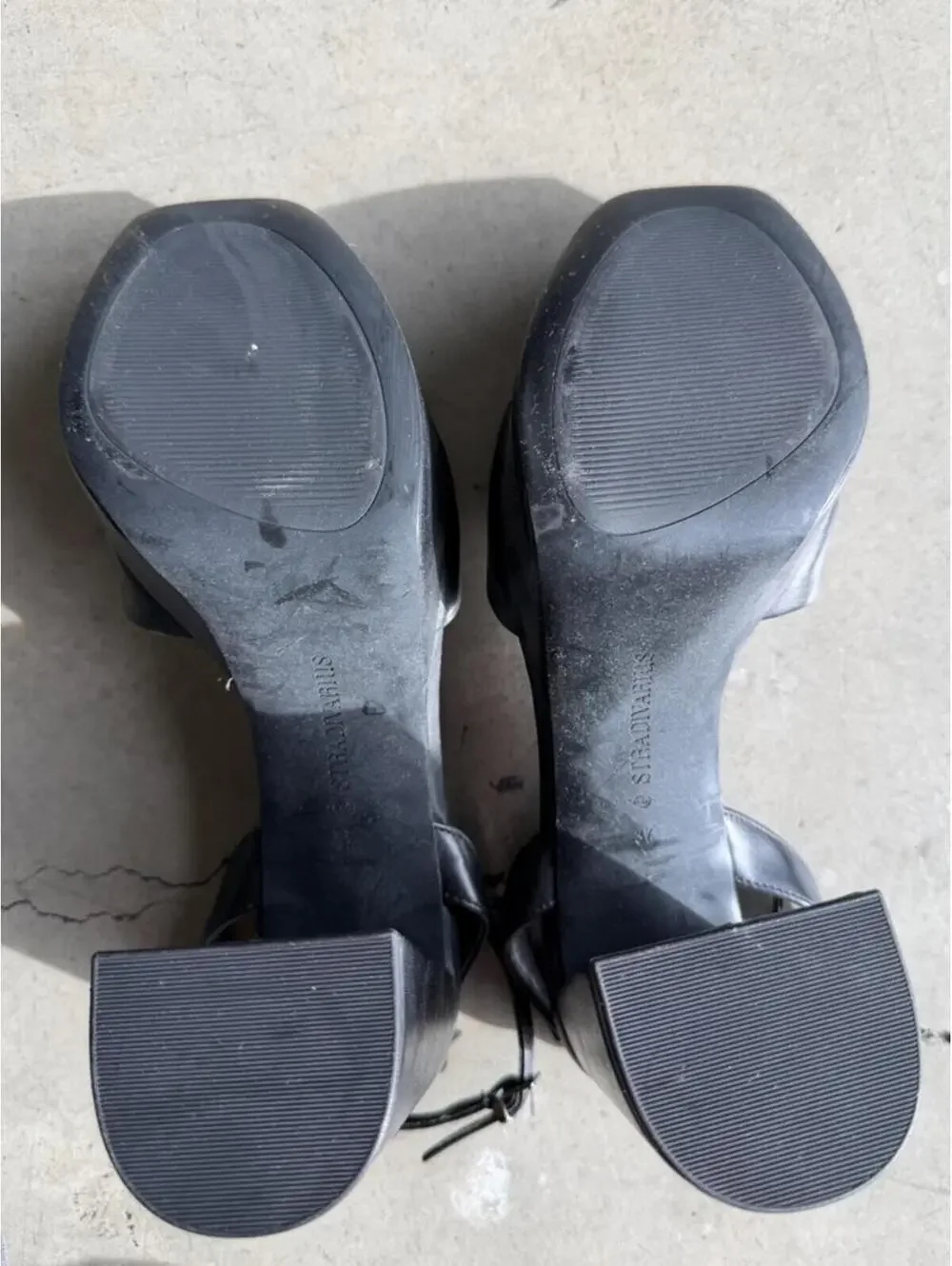 Stradivarius / Platform Heels / Black Ankle Strap